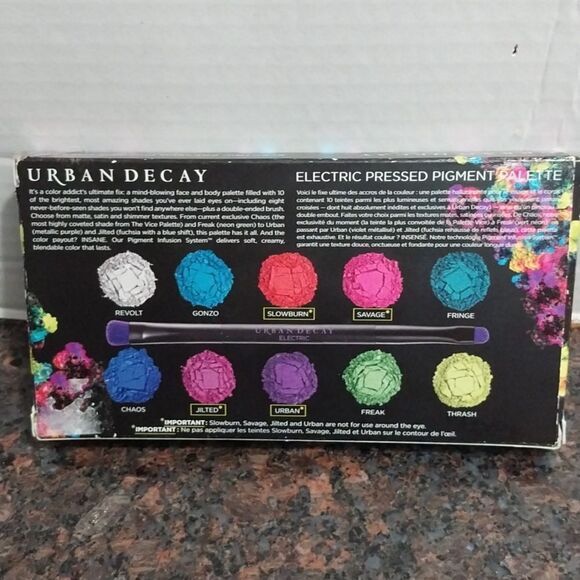 Urban Decay Electric Palette with Vibrant Hues and Free Physicians Formula Shimm - Picture 3 of 8